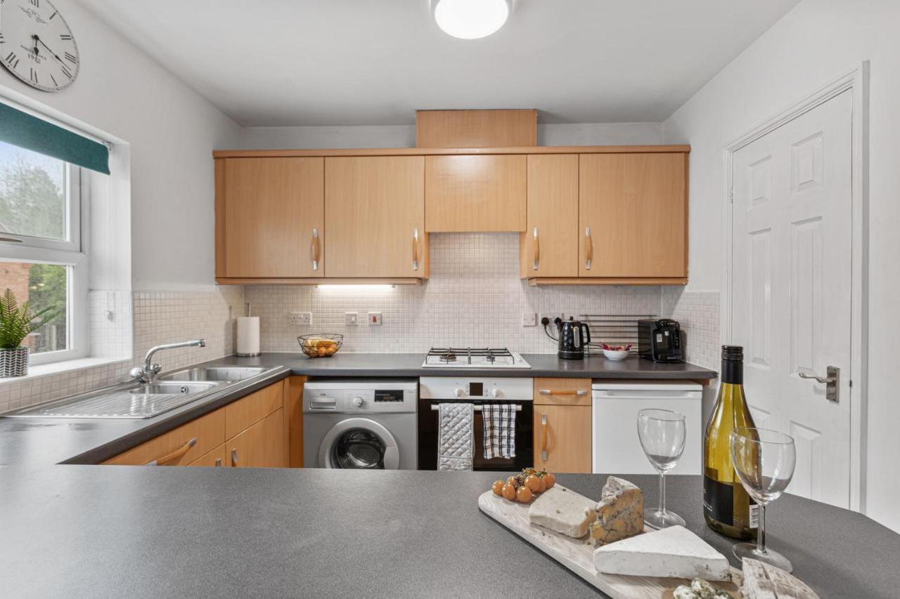Silver Stag Properties, Modern 2 Bedroom House Thringstone Eksteriør bilde