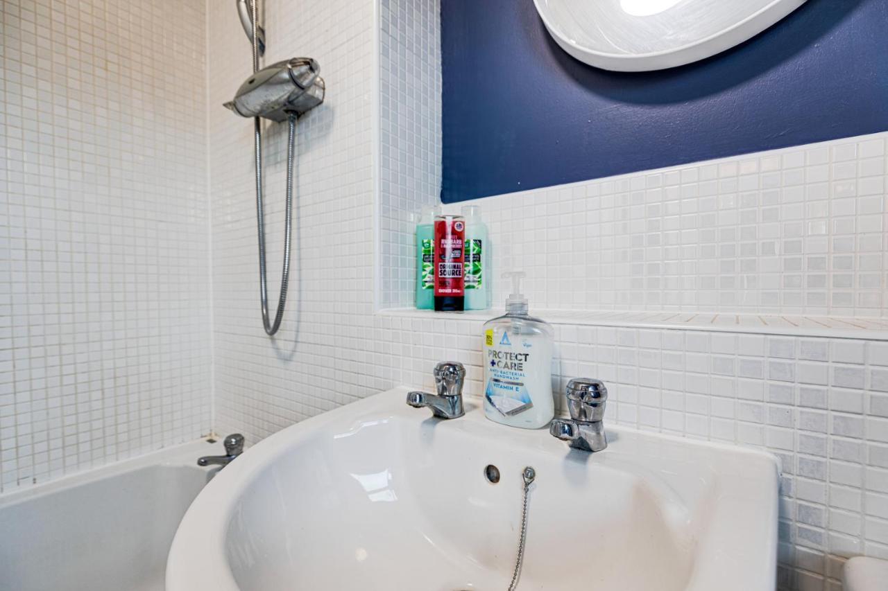 Silver Stag Properties, Modern 2 Bedroom House Thringstone Eksteriør bilde